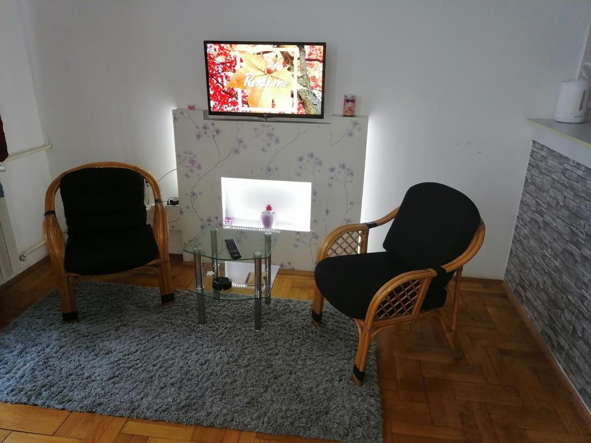 Apartment Aska เบลเกรด ภายนอก รูปภาพ