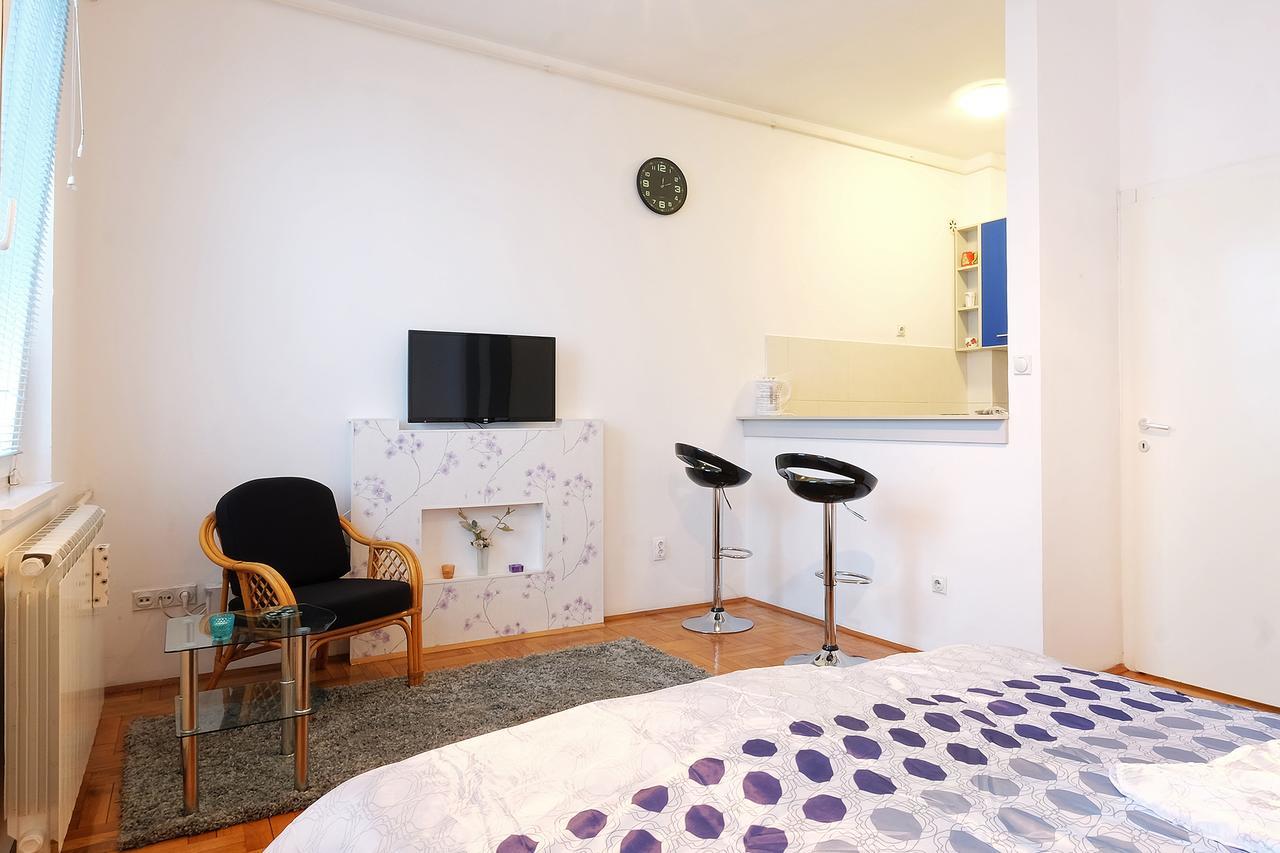 Apartment Aska เบลเกรด ภายนอก รูปภาพ